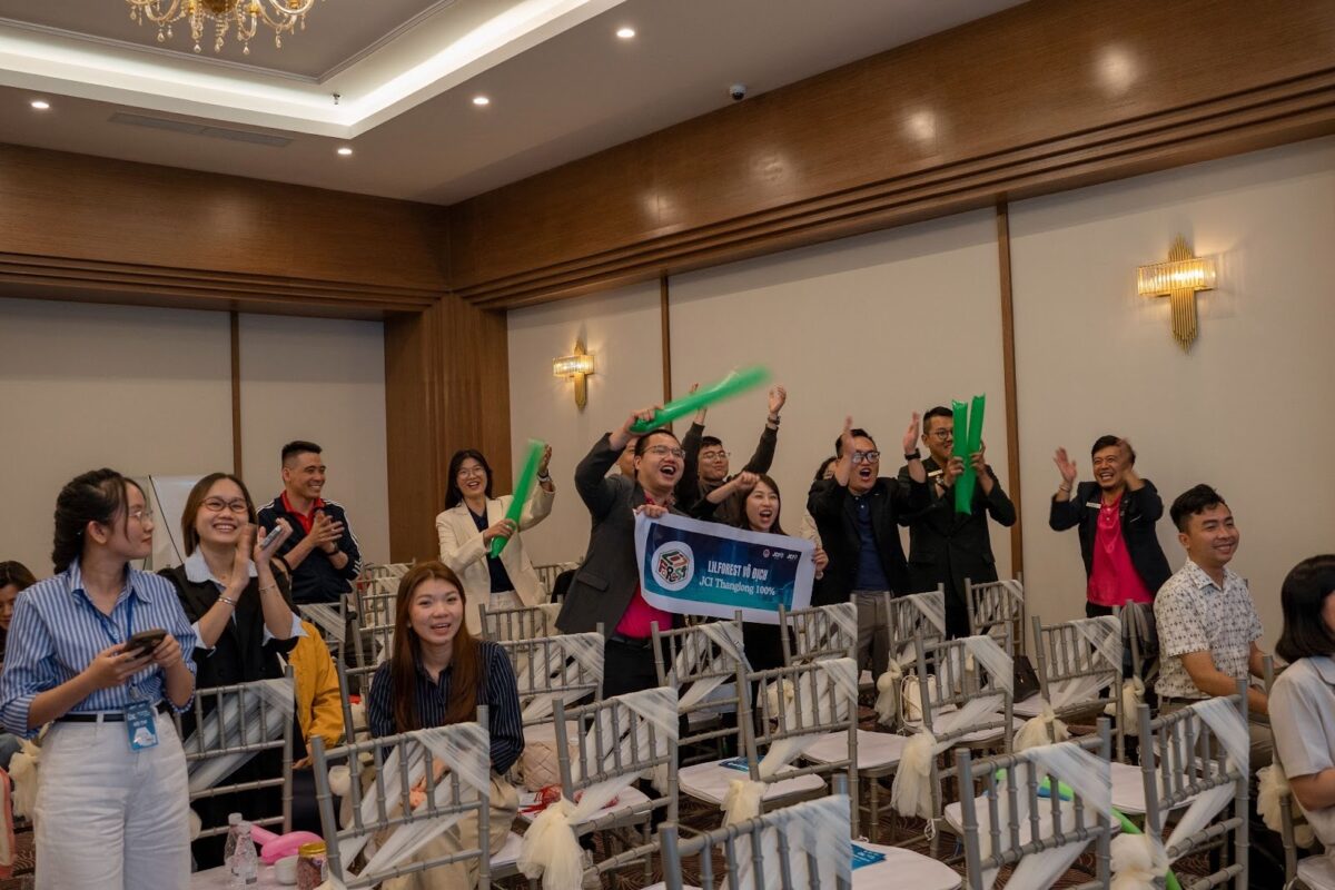 Quay chụp sự kiện tại Đà Lạt 