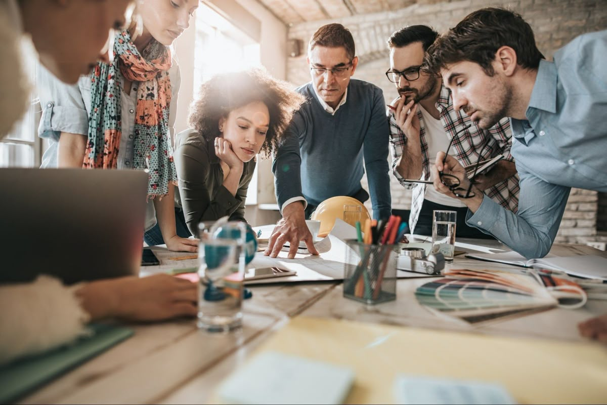 Khám phá quy trình 5 bước tổ chức Year End Party (YEP)