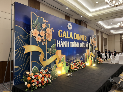 Thi công backdrop sự kiện tại Đà Lạt - Sense Media & Event