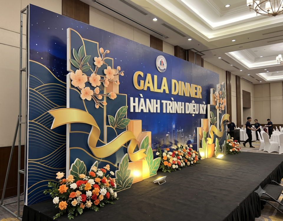 Thi công backdrop sự kiện tại Đà Lạt - Sense Media & Event